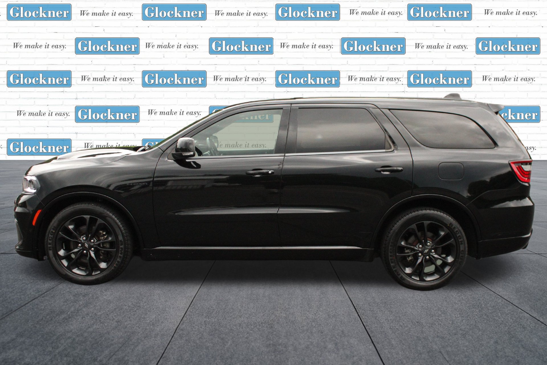 Used 2021 Dodge Durango R/T w/ Blacktop Package AWD/4WD image 11