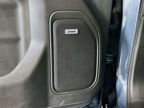 Used 2022 GMC Sierra 1500 AT4 w/ AT4 Preferred Package image 19