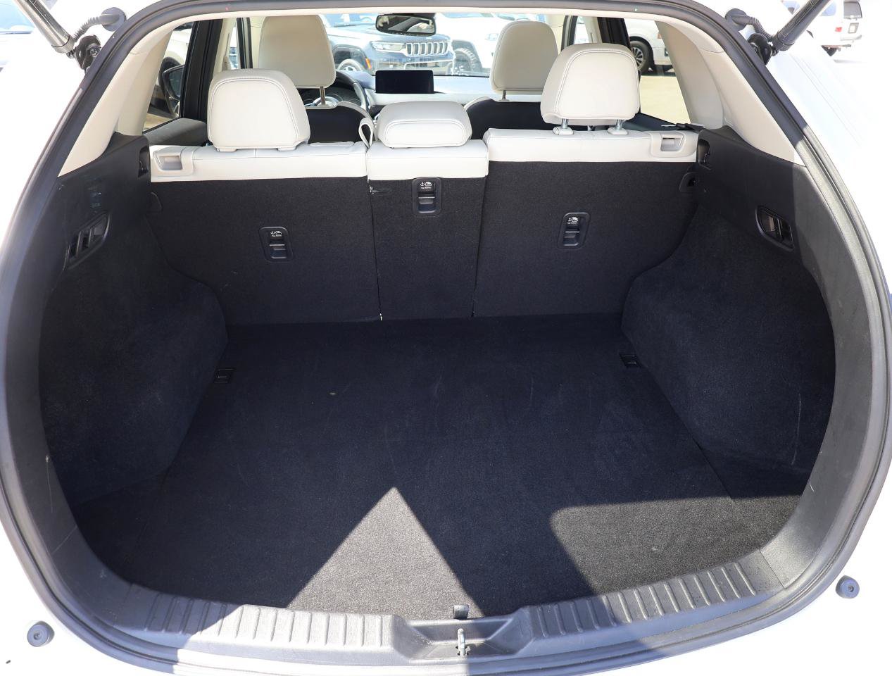 Used 2021 MAZDA CX-5 Grand Touring w/ GT Premium Package FWD image 6