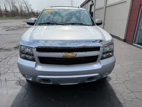 Used 2013 Chevrolet Tahoe LT w/ Luxury Package image 2