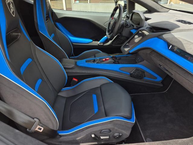 Used 2026 Lamborghini Temerario AWD/4WD image 13