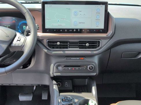 New 2025 Ford Bronco Sport Outer Banks w/ Outer Banks Tech Package+ image 10