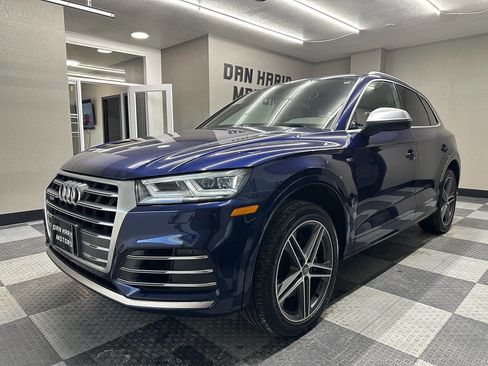 Used 2018 Audi SQ5 Premium Plus w/ Navigation Package image 2