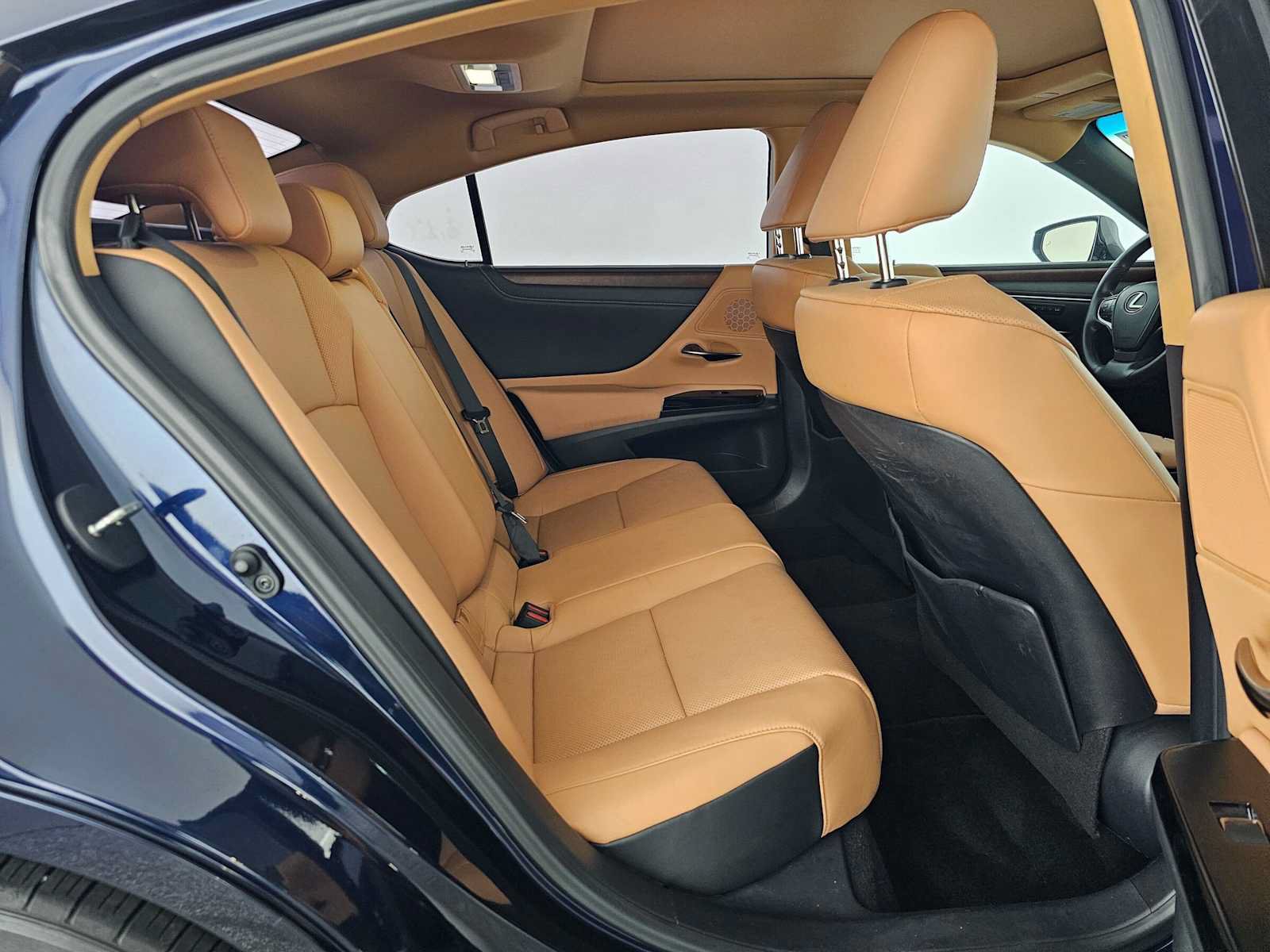 Certified 2024 Lexus ES 350 w/ Premium Package FWD image 12