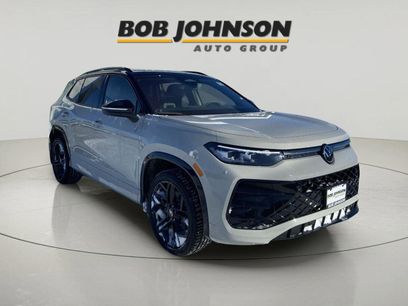 New 2026 Volkswagen Tiguan SE R-Line