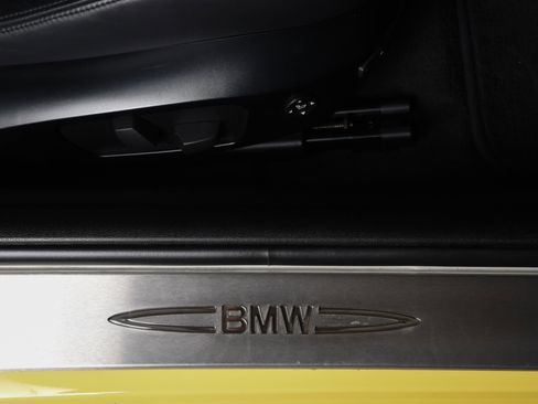 Used 2011 BMW M3 Coupe image 26