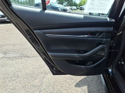 Used 2024 MAZDA MAZDA3 s FWD image 24