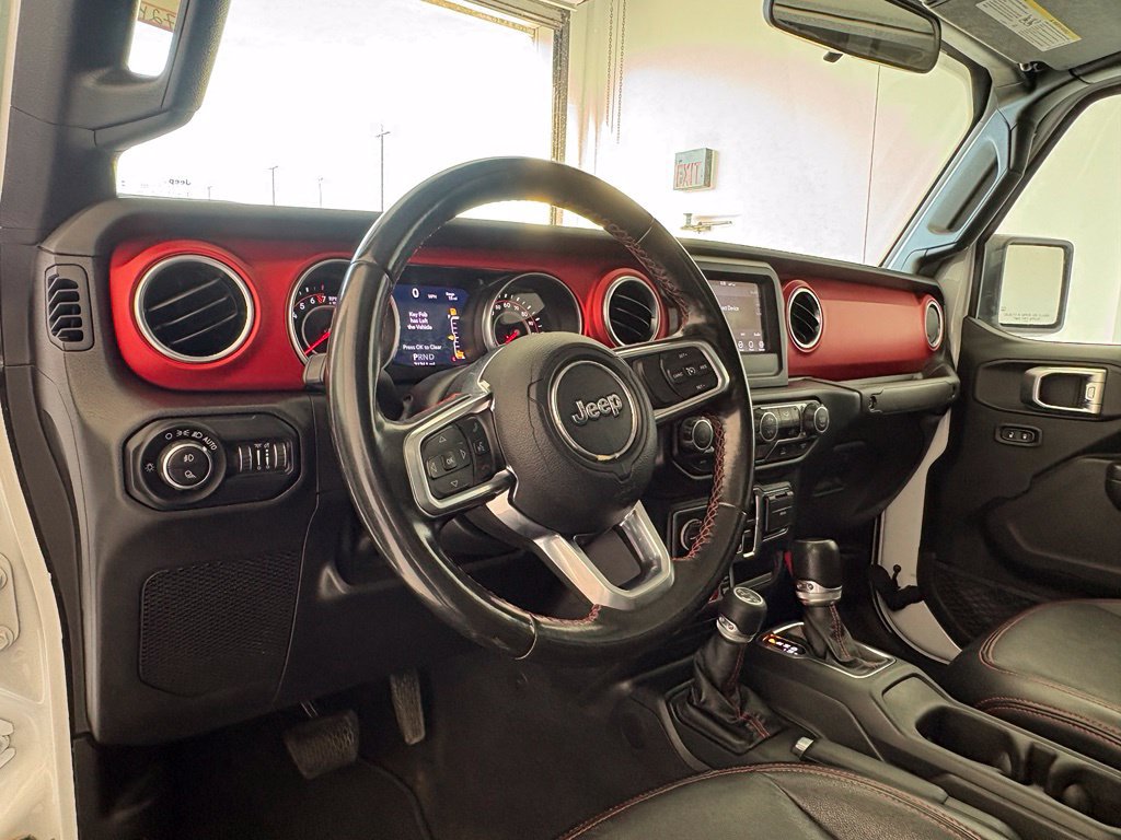 Used 2020 Jeep Gladiator Rubicon AWD/4WD image 2
