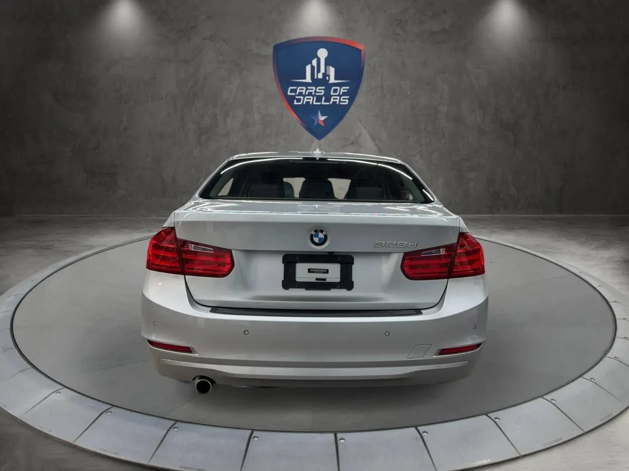 Used 2014 BMW 328d Sedan RWD image 4