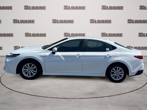 Used 2025 Toyota Camry LE FWD image 2