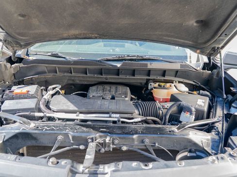 Used 2019 Chevrolet Silverado 1500 LT w/ All-Star Edition image 12