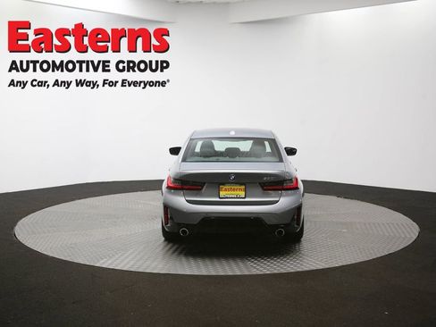 Used 2023 BMW 330i Sedan w/ M Sport Package image 37