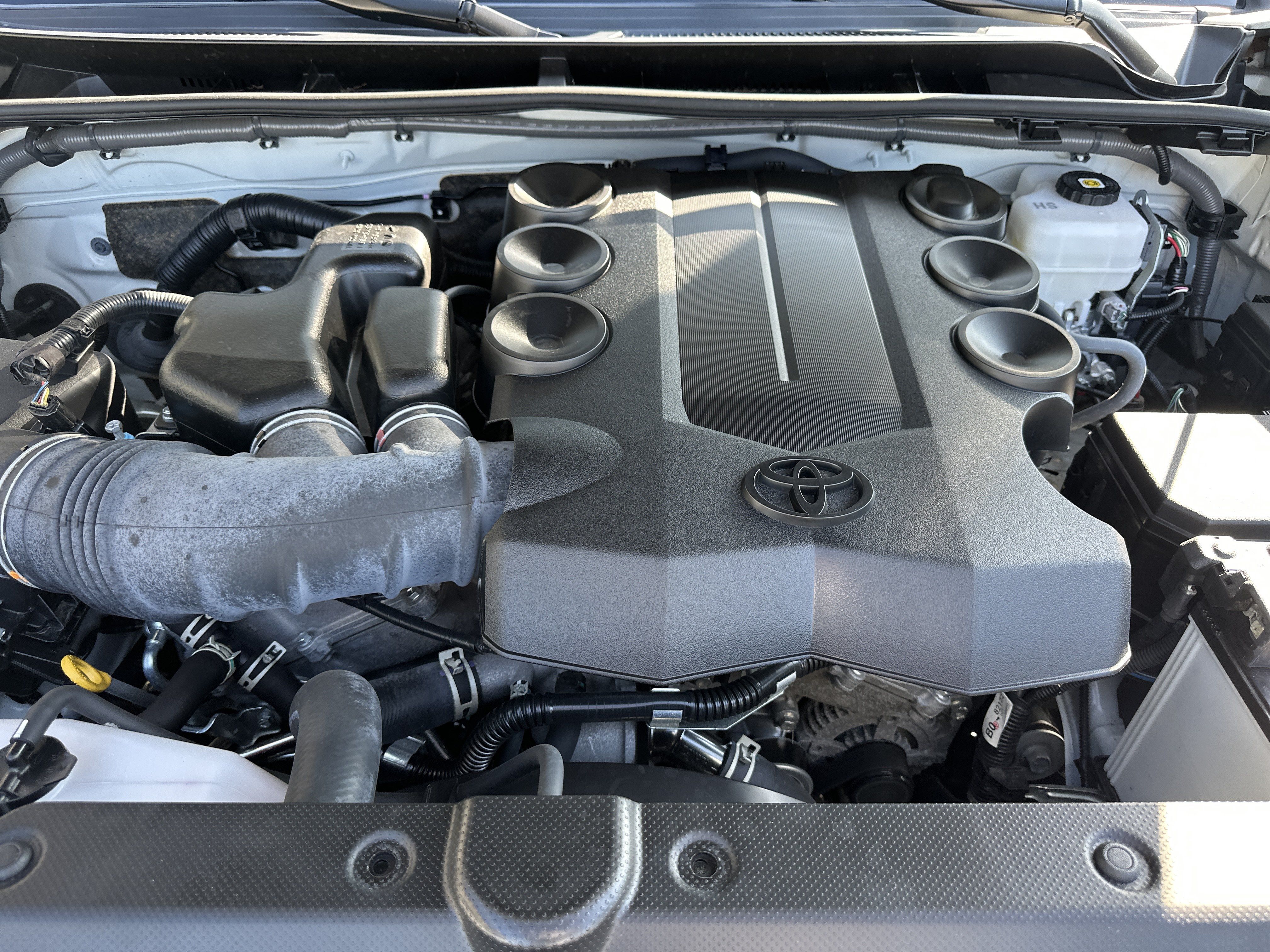 Used 2023 Toyota 4Runner Limited AWD/4WD image 9