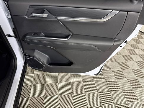 New 2026 GMC Acadia Elevation w/ Elevation Premium Package image 16