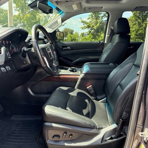 Used 2018 GMC Yukon SLT w/ Open Road Package AWD/4WD image 5