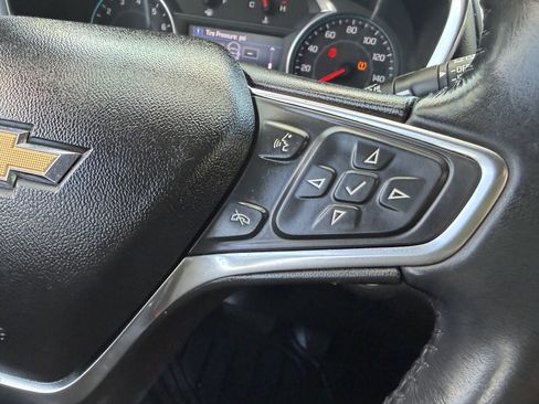 Used 2019 Chevrolet Equinox LT FWD image 32