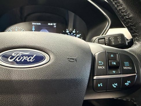 Used 2020 Ford Escape SEL image 30