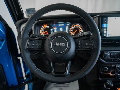 New 2026 Jeep Wrangler Unlimited Sport AWD/4WD image 29