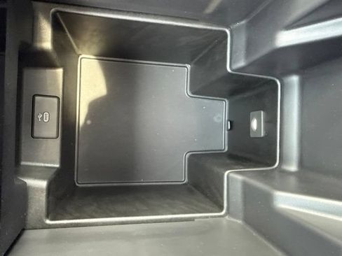 Used 2025 Chevrolet Silverado EV RST AWD/4WD image 30