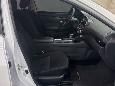 Used 2024 Nissan Sentra SV image 24