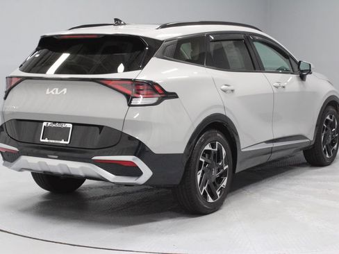 Used 2023 Kia Sportage SX FWD image 12