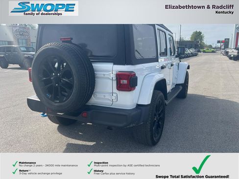 Used 2022 Jeep Wrangler Unlimited Sahara w/ Cold Weather Group AWD/4WD image 5