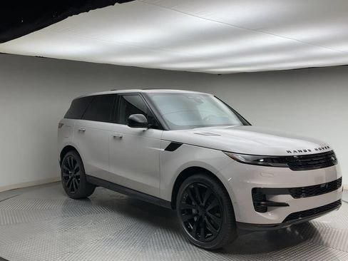 New 2026 Land Rover Range Rover Sport SE AWD/4WD image 8