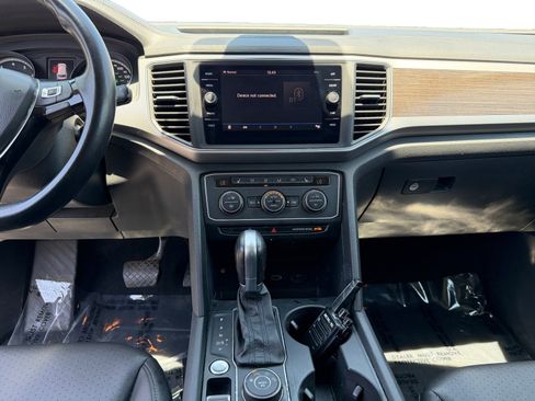 Used 2018 Volkswagen Atlas SE AWD/4WD image 11