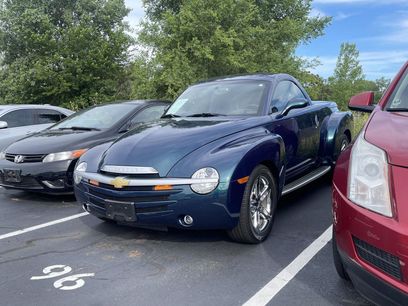 Used 2005 Chevrolet SSR w/ Preferred Equipment Group