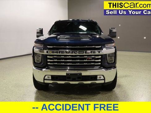 Used 2022 Chevrolet Silverado 2500 LTZ w/ LTZ Plus Package image 2