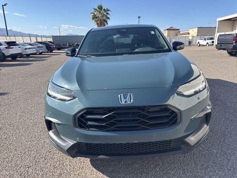 Used 2024 Honda HR-V Sport image 2