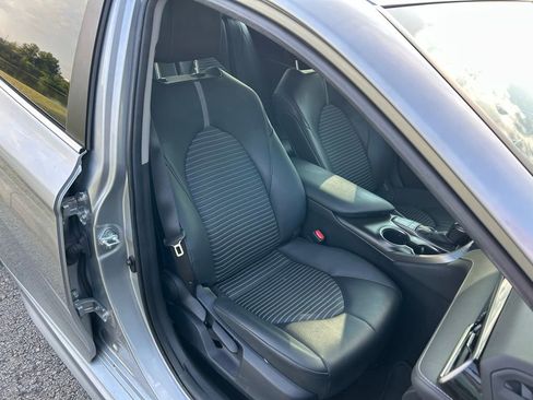 Certified 2024 Toyota Camry SE FWD image 15