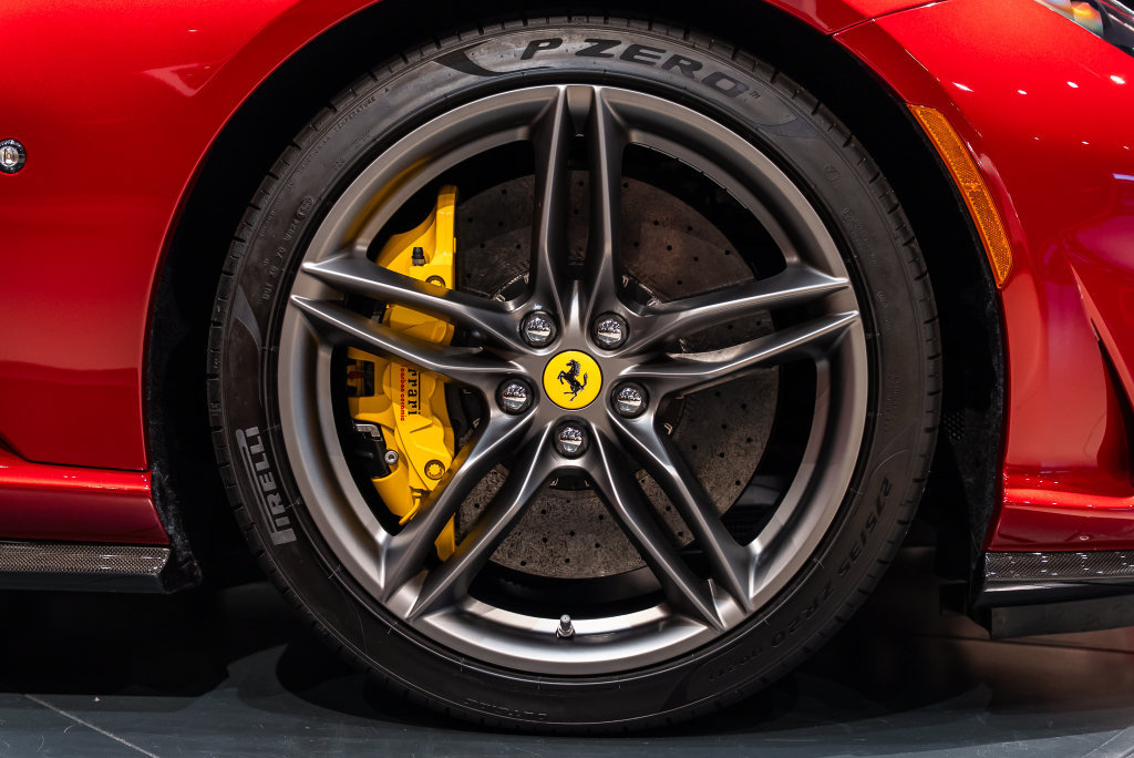 Certified 2021 Ferrari 812 GTS RWD image 16