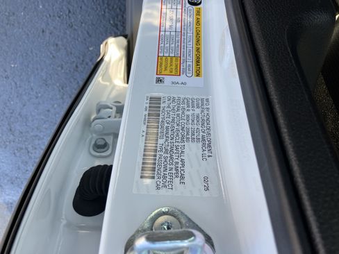 Used 2025 Honda Accord SE image 29