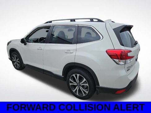 Certified 2023 Subaru Forester Limited AWD/4WD image 7