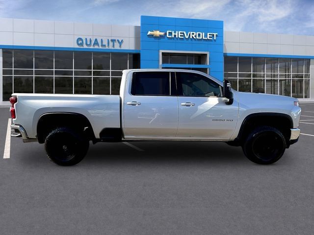 Certified 2022 Chevrolet Silverado 2500 LT w/ Convenience Package AWD/4WD image 8