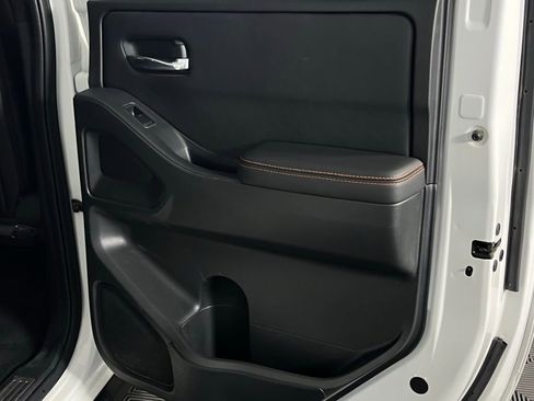 Used 2023 Nissan Frontier PRO-4X w/ Pro-4X Premium Package image 30