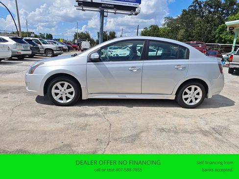 Used 2012 Nissan Sentra 2.0 SR FWD image 2