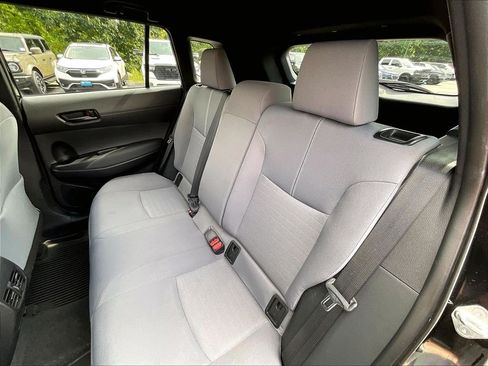 Used 2023 Toyota Corolla Cross AWD Hybrid image 14
