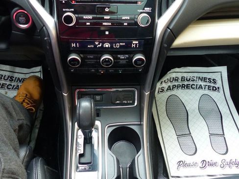 Used 2020 Subaru Ascent Limited w/ Technology Package image 36