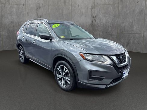 Used 2020 Nissan Rogue SV w/ Premium Package AWD/4WD image 7