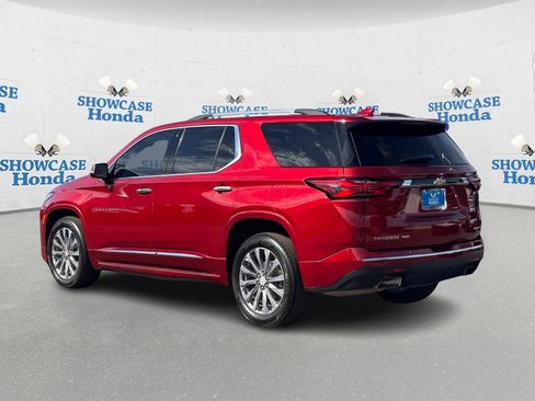 Used 2022 Chevrolet Traverse Premier w/ LPO, 'HIT The Road' Package image 5