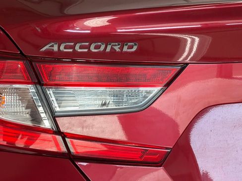 Used 2018 Honda Accord LX image 24