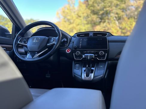 Used 2018 Honda CR-V EX-L image 2