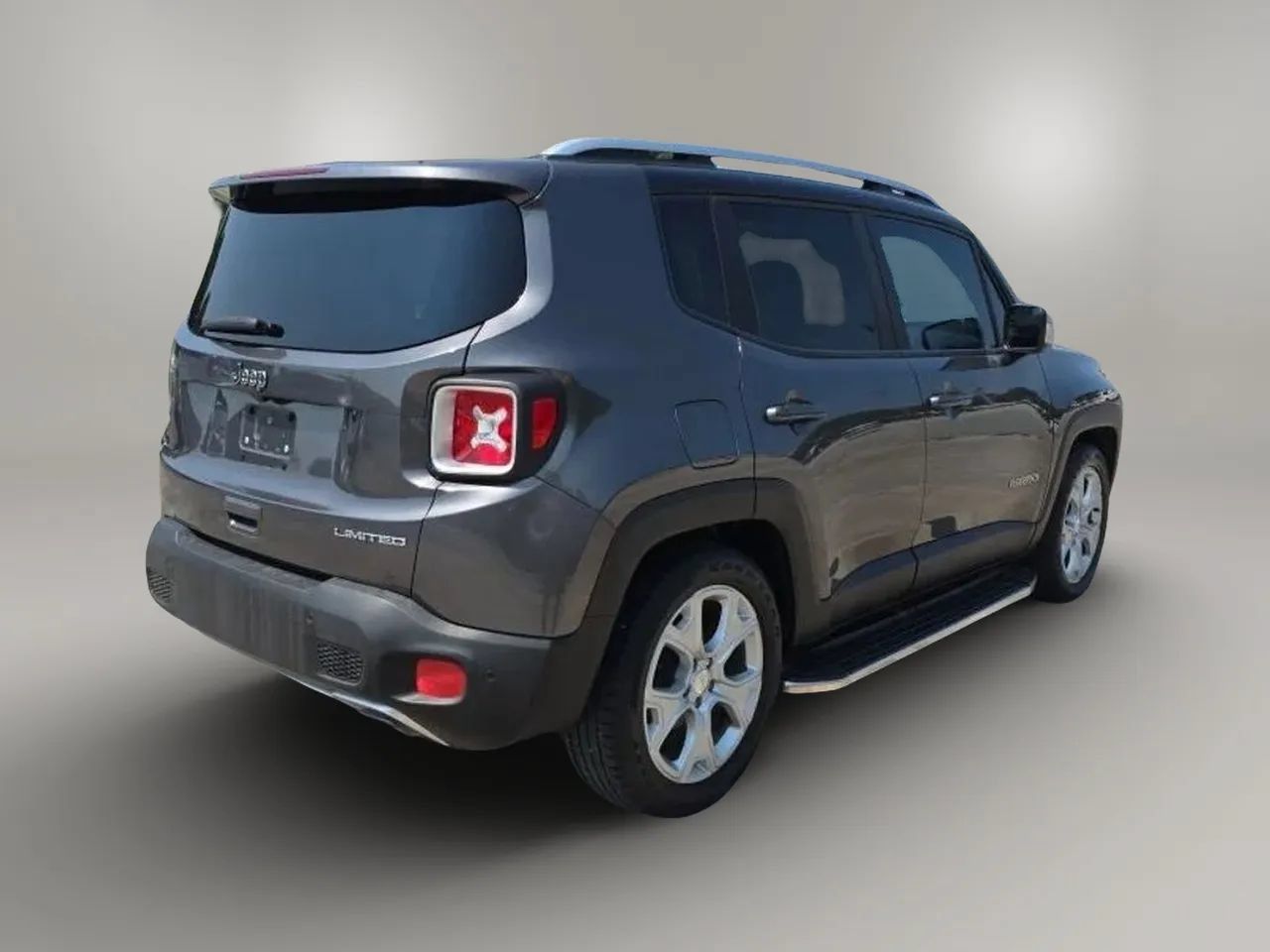 Used 2018 Jeep Renegade Limited w/ UConnect 8.4 Nav Group FWD image 7