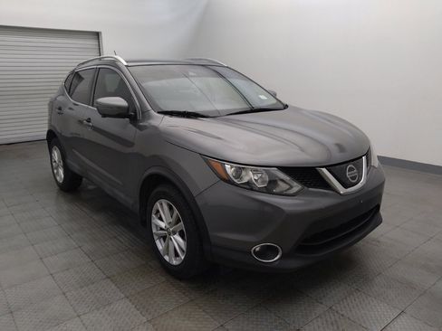 Used 2019 Nissan Rogue Sport SV w/ Technology Package FWD image 13
