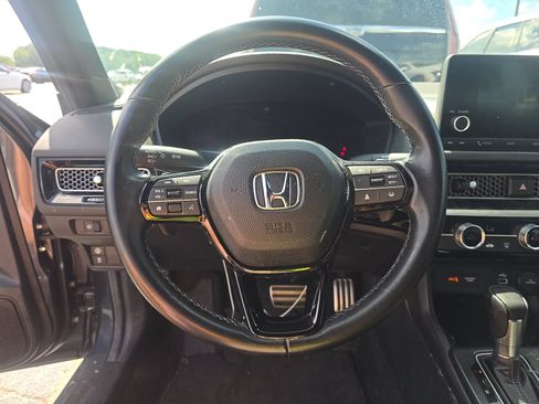 Used 2024 Honda Civic Sport image 14