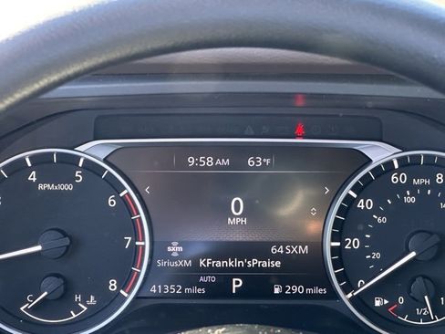 Certified 2022 Nissan Rogue SV image 40