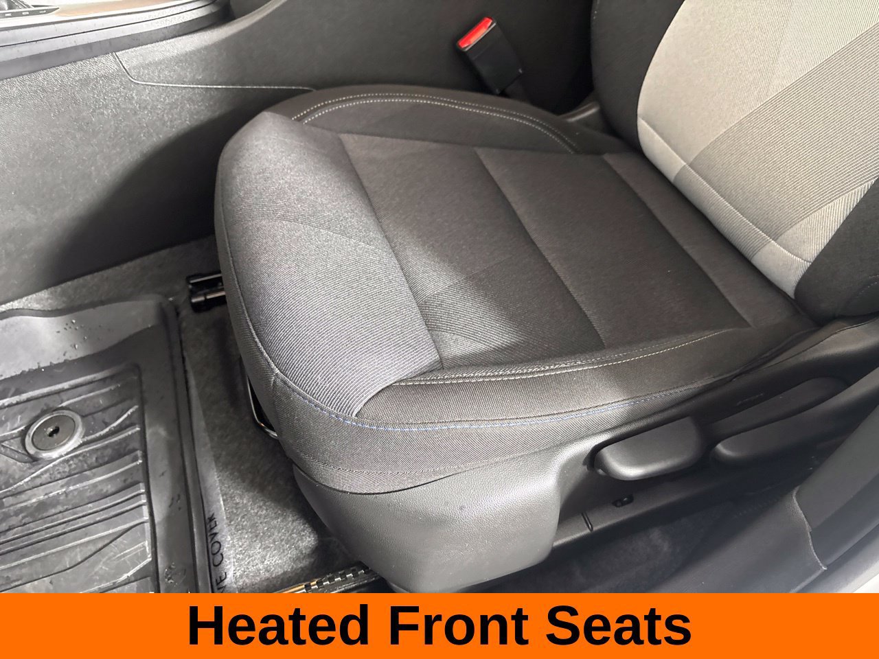 Used 2025 Chevrolet Trax LS w/ LS Convenience Package FWD image 12