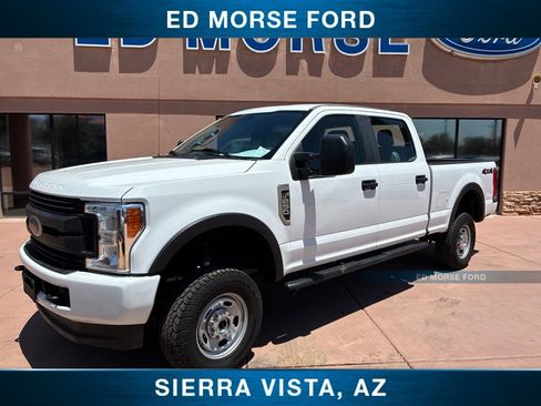 Certified 2018 Ford F250 XL AWD/4WD image 3
